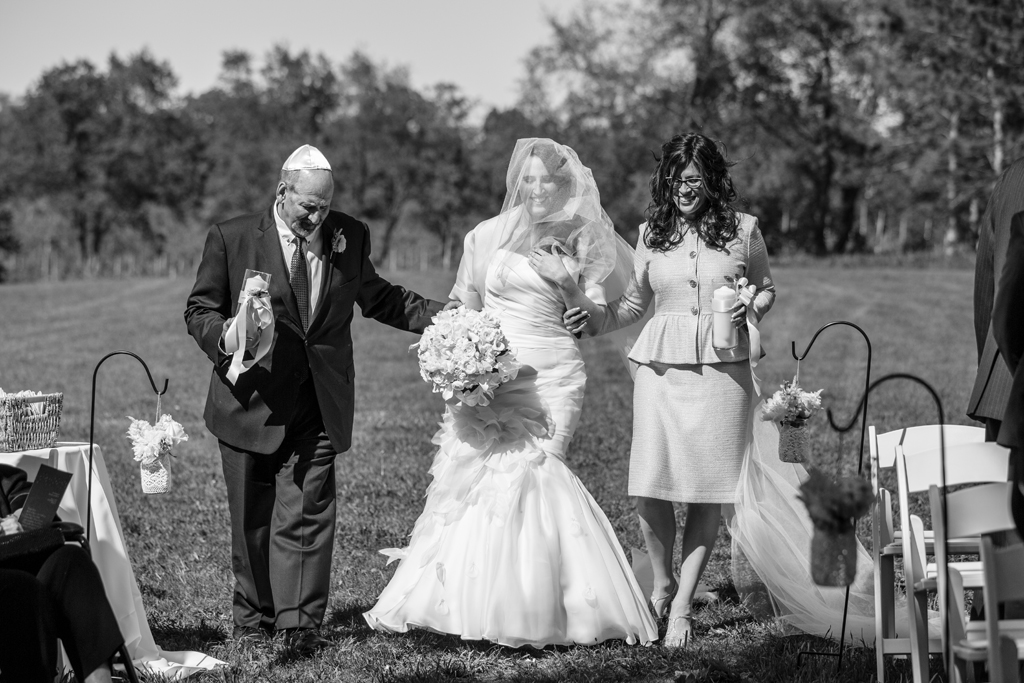 Outdoor Farm Summer Jewish Wedding-0007